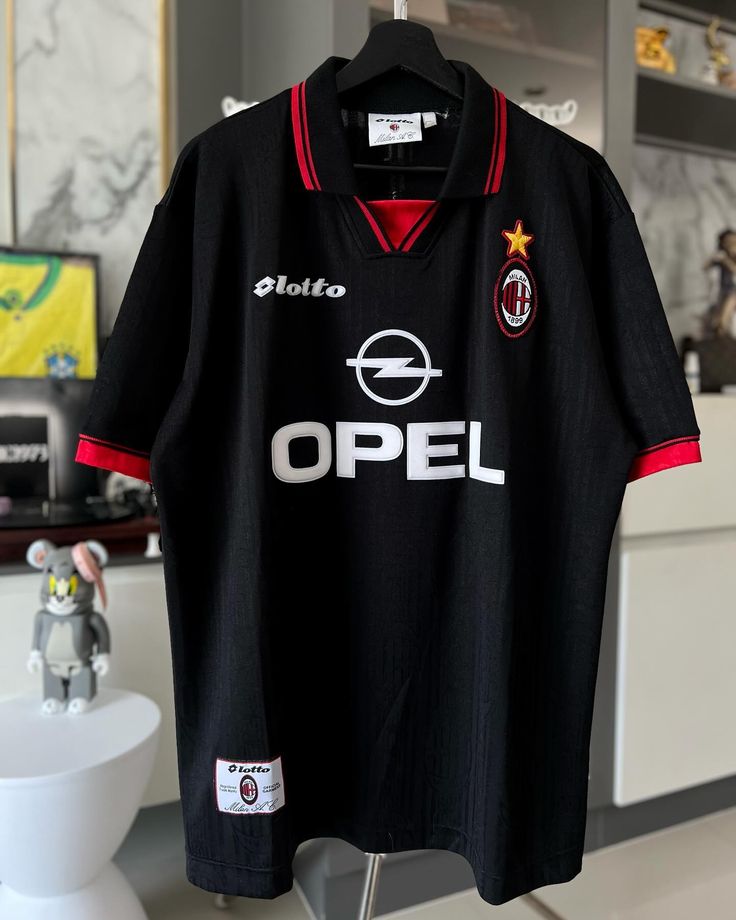 Camiseta Milan